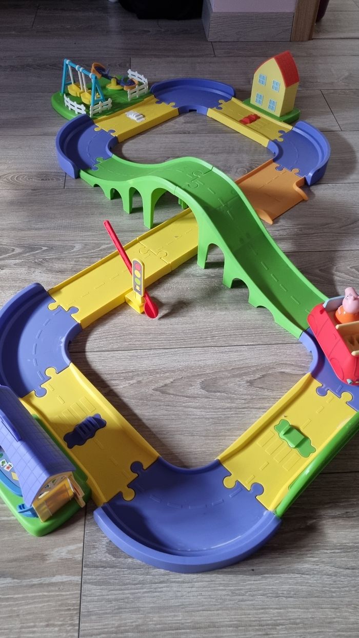 Circuit Peppa Pig - photo numéro 2