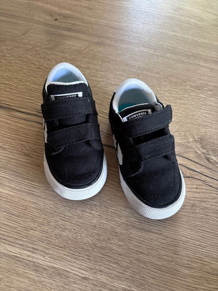 Converse taille 22 - photo numéro 2