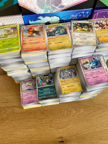 200 cartes Pokémon