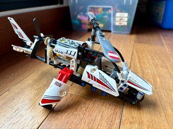 Lego Technic 42057 - L'hélicoptère ultra-léger