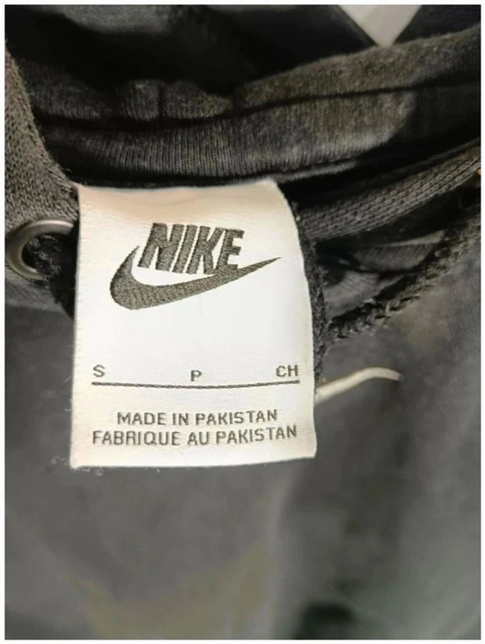 C2 sweat noir Nike S - photo numéro 3