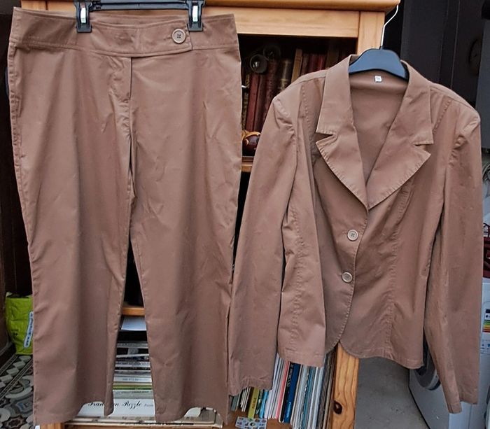 Ensemble pantacourt et veste