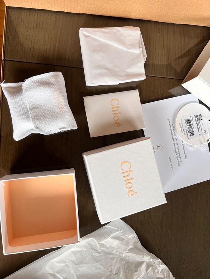 Véritable bracelet Woody de chez CHLOÉ . Neuf jamais porté - photo numéro 5