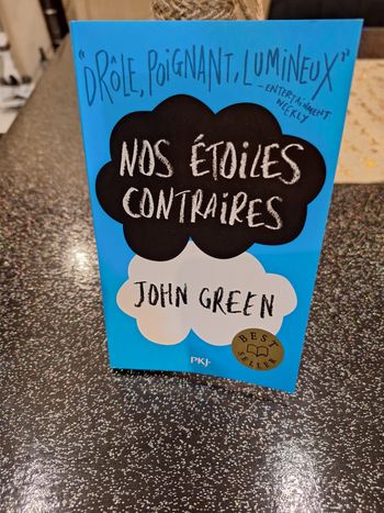 Livre pocket jeunesse nos étoiles contraires john Green