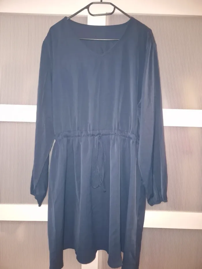 Robe bleu