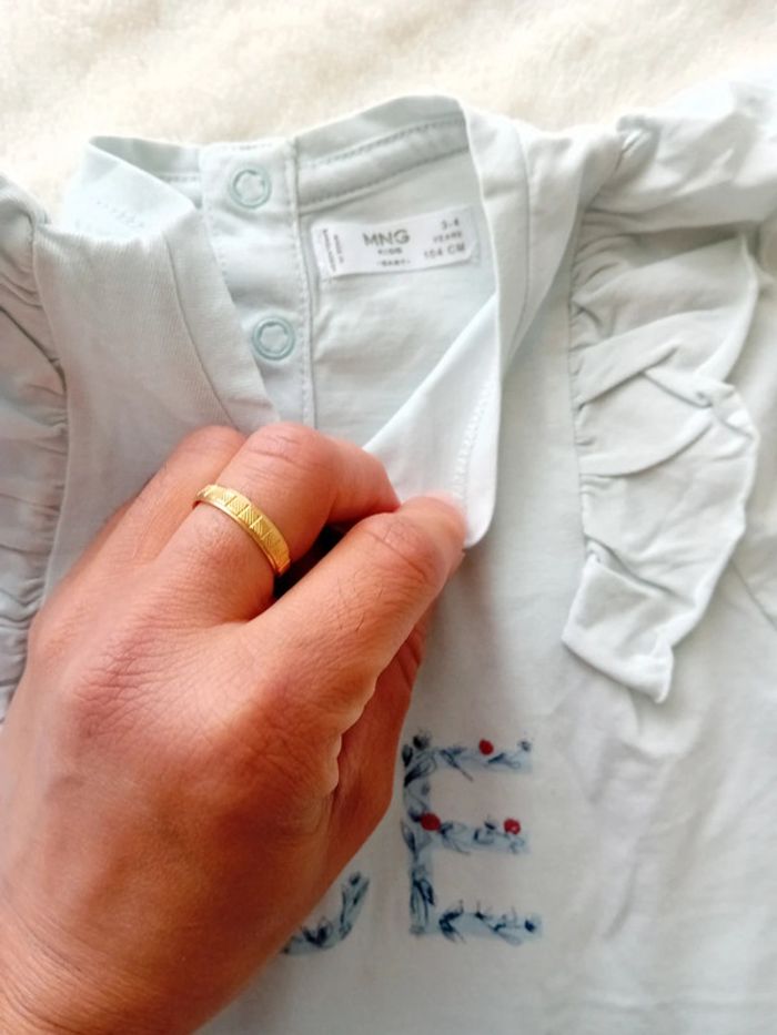 Ensemble fille 5ans 🩵🤍 - photo numéro 4