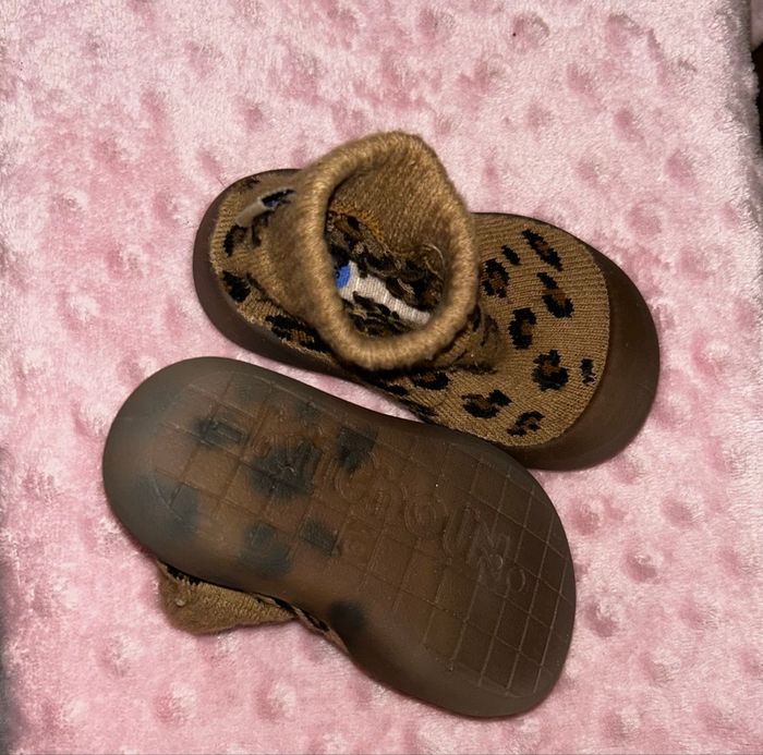 Chausson léopard ( 1er pas) - photo numéro 3