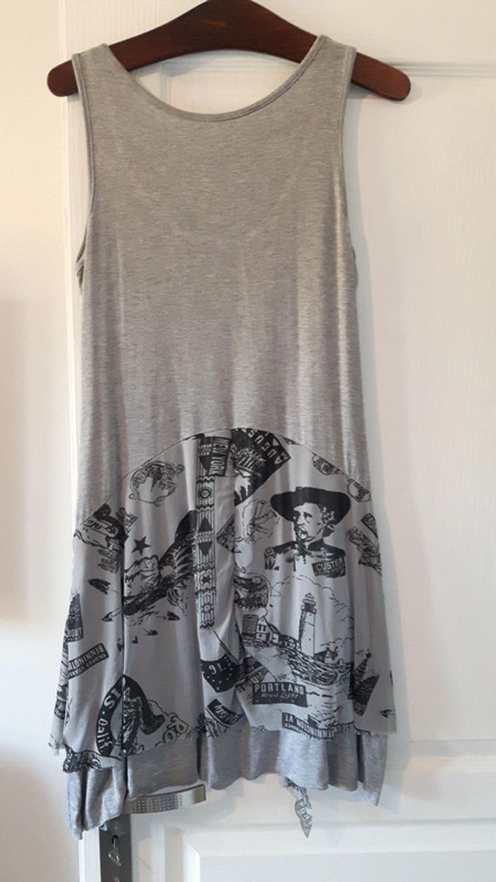 robe à bretelle - photo numéro 2