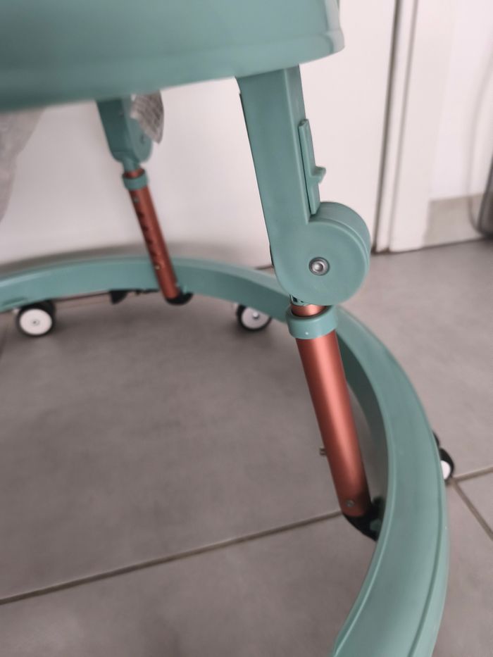 Trotteur Zoko réglable - photo numéro 4