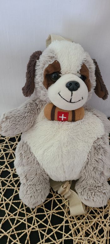 Peluche sac à dos saint bernard