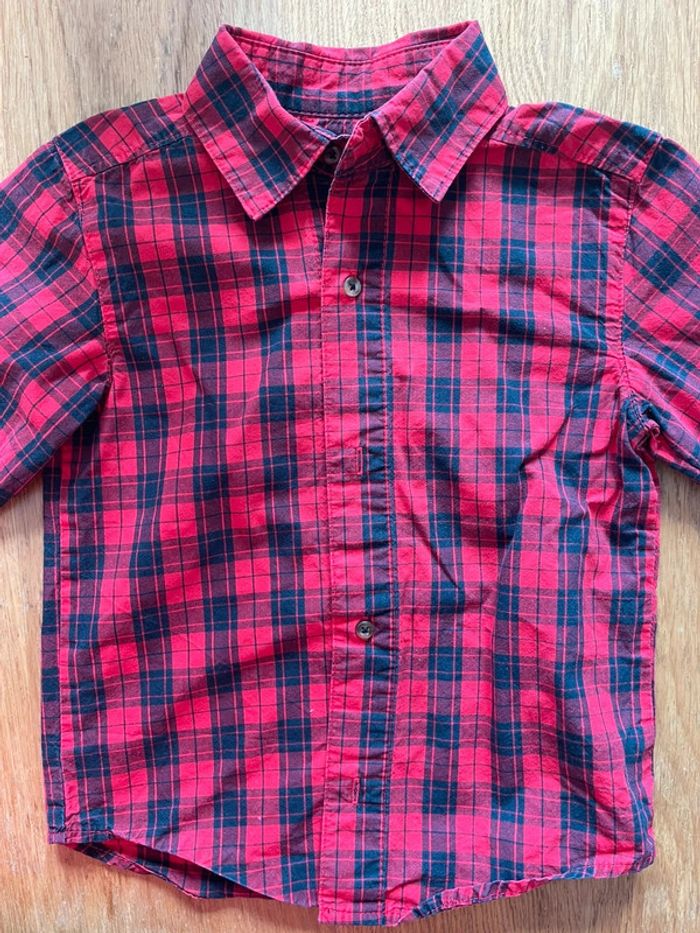 Chemise rouge à carreaux 3 ans - photo numéro 2
