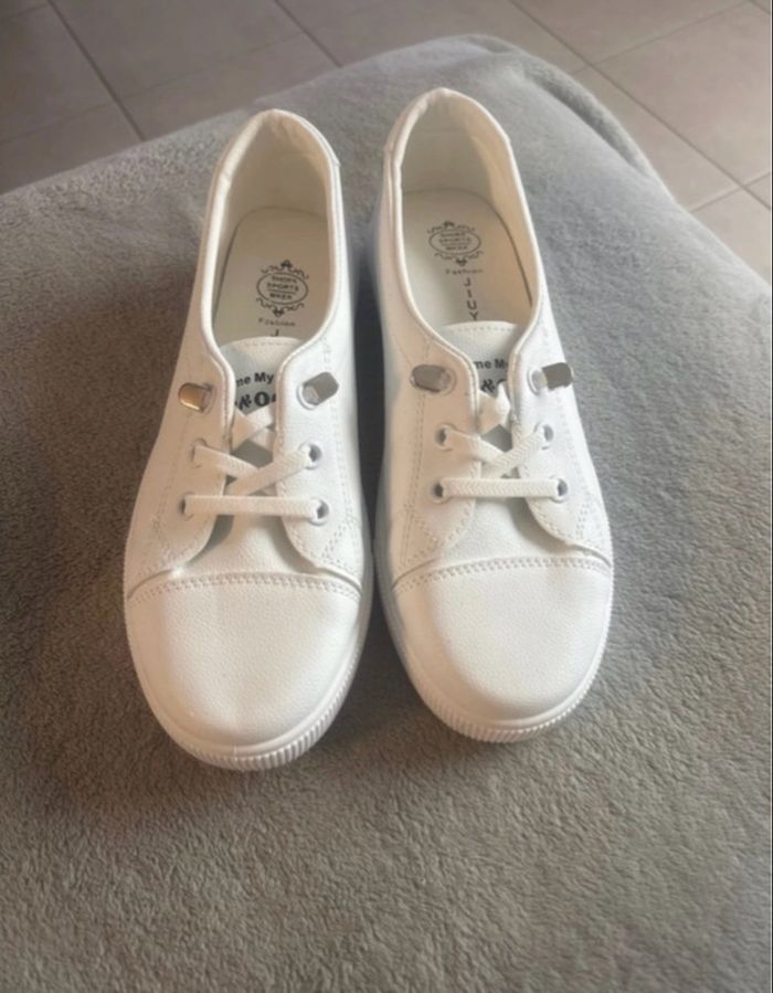 Chaussure femme neuve - photo numéro 3