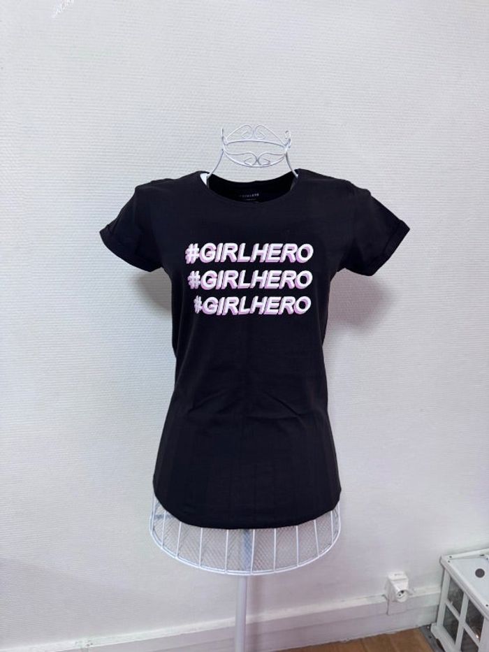 T-shirt noir