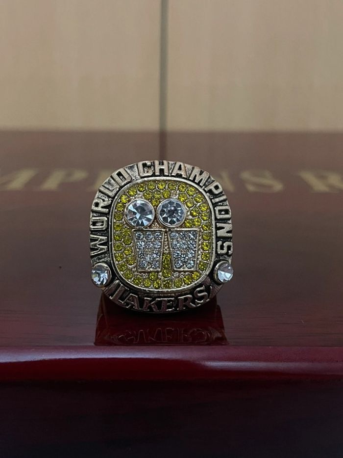 Bague NBA Lakers