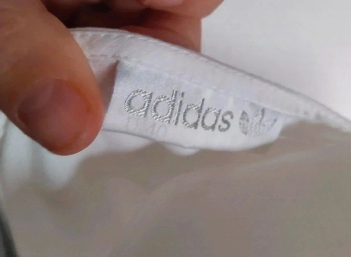 T-shirt vintage Adidas femme taille 42 - photo numéro 10