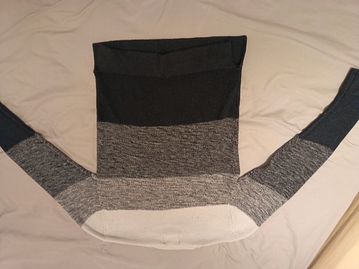 Pull hiver rayures S - photo numéro 8