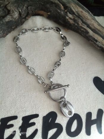 Bracelet intemporel grain de café en acier inoxydable argenté fermoir en T