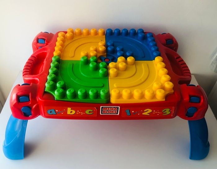Table d’apprentissage Mega Bloks - photo numéro 2