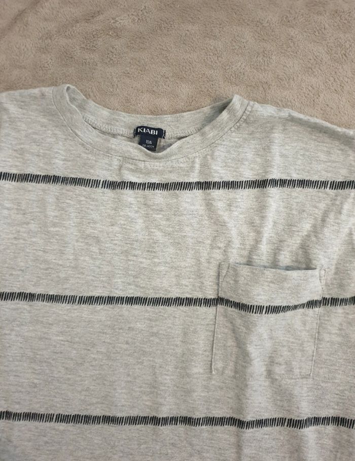 T-shirt manche longue Garçon taille 10ans - photo numéro 2