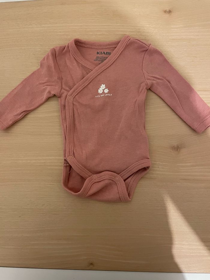 Lot de 2 bodies kiabi - photo numéro 4