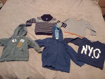 Pulls Taille 18 mois