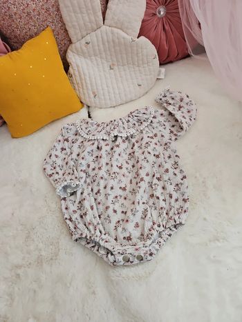 Barboteuse fleurs double gaze