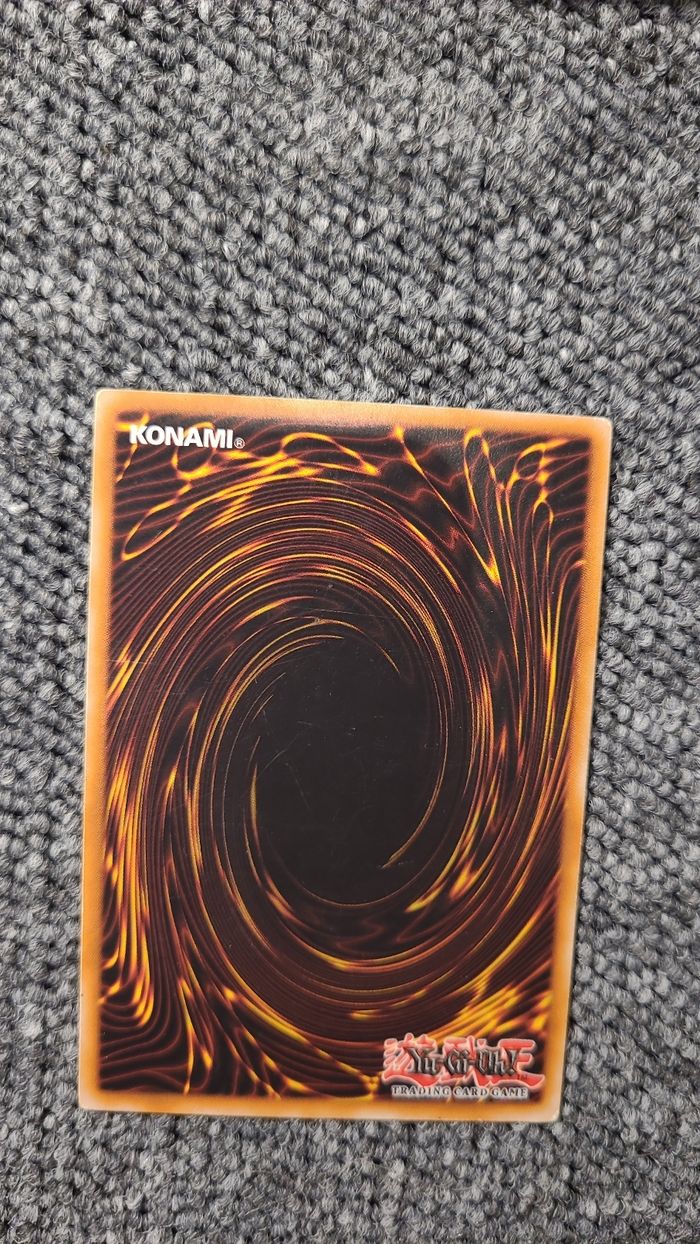 Carte Yu gi oh  - Dragon crâne noir - 1996 - photo numéro 2