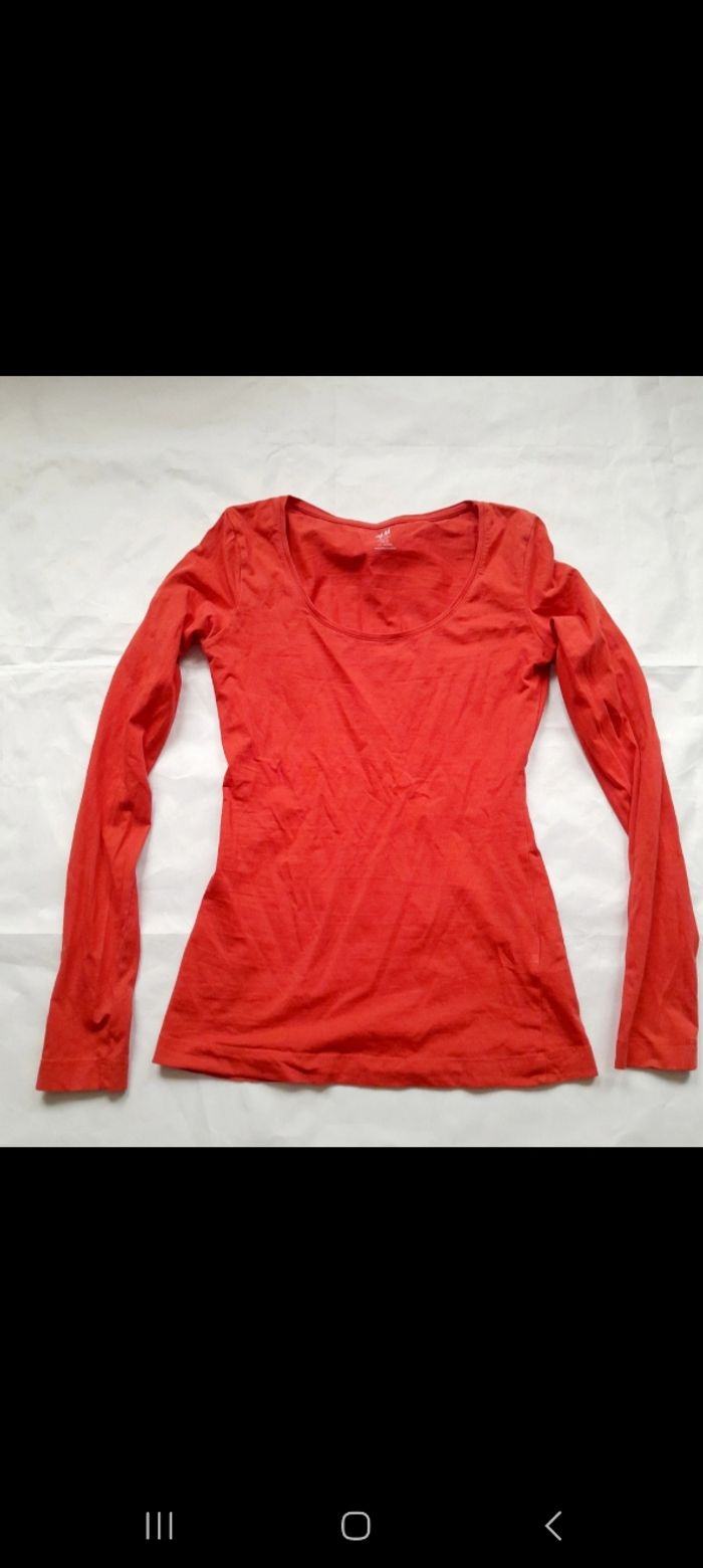 Tee shirt à manches longues femme rouge H&M taille XS