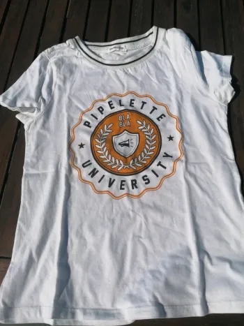 Tee shirt cache cache