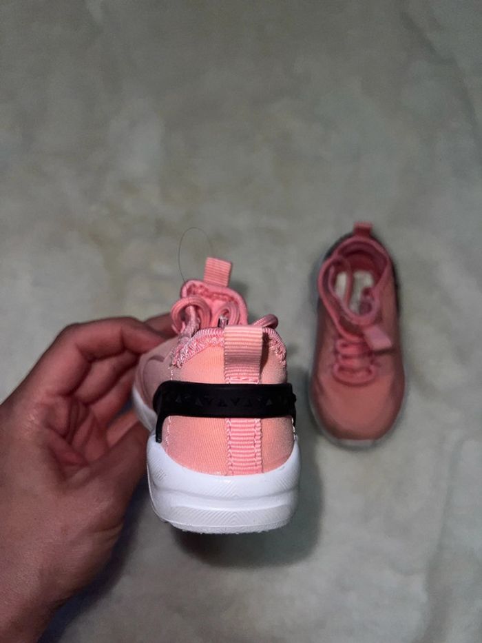 Chaussure - photo numéro 4