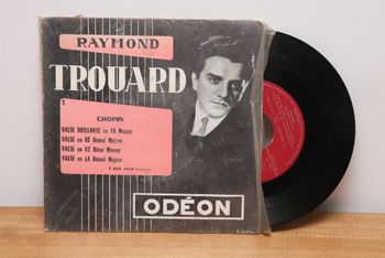 Vinyle Raymond Trouard