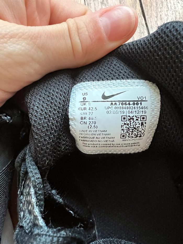 Basket Nike Homme 42.5 - photo numéro 4