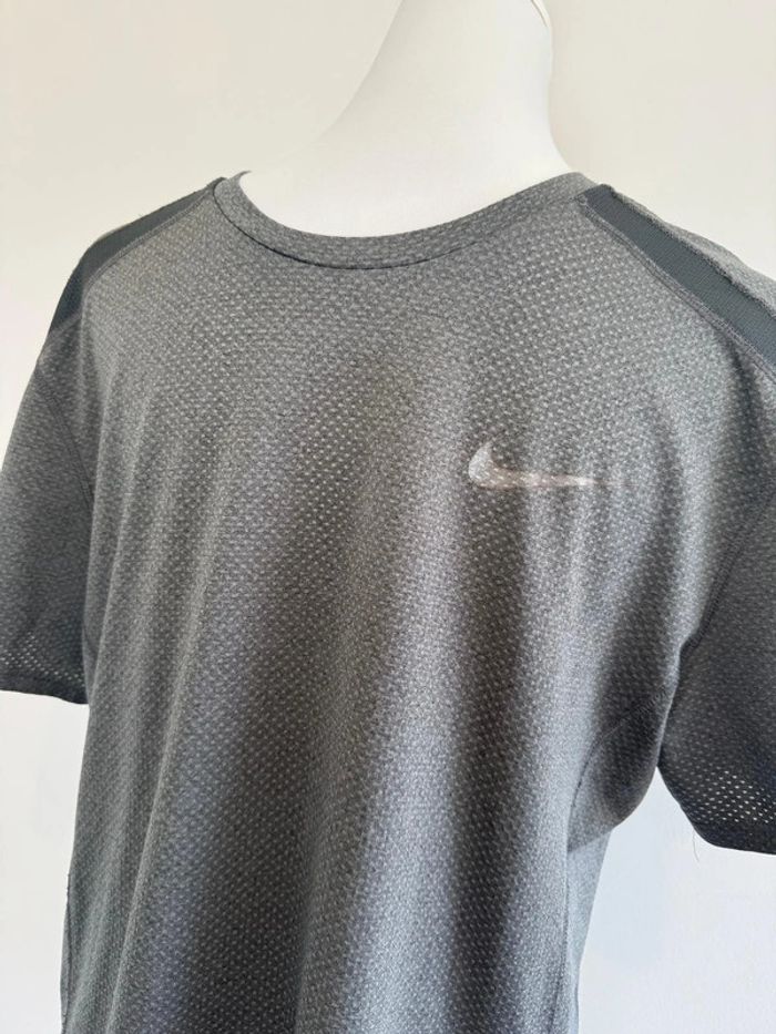 T-shirt de sport Nike homme gris taille L Dri-Fit - photo numéro 2