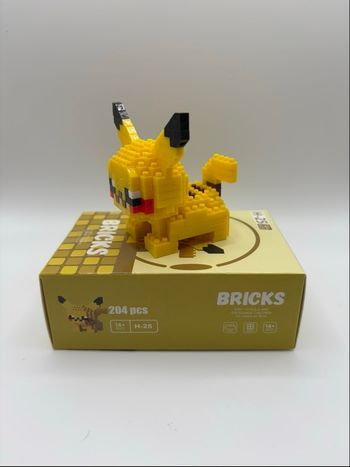 ⚡ Pikachu en mini briques – 204 pièces ⚡