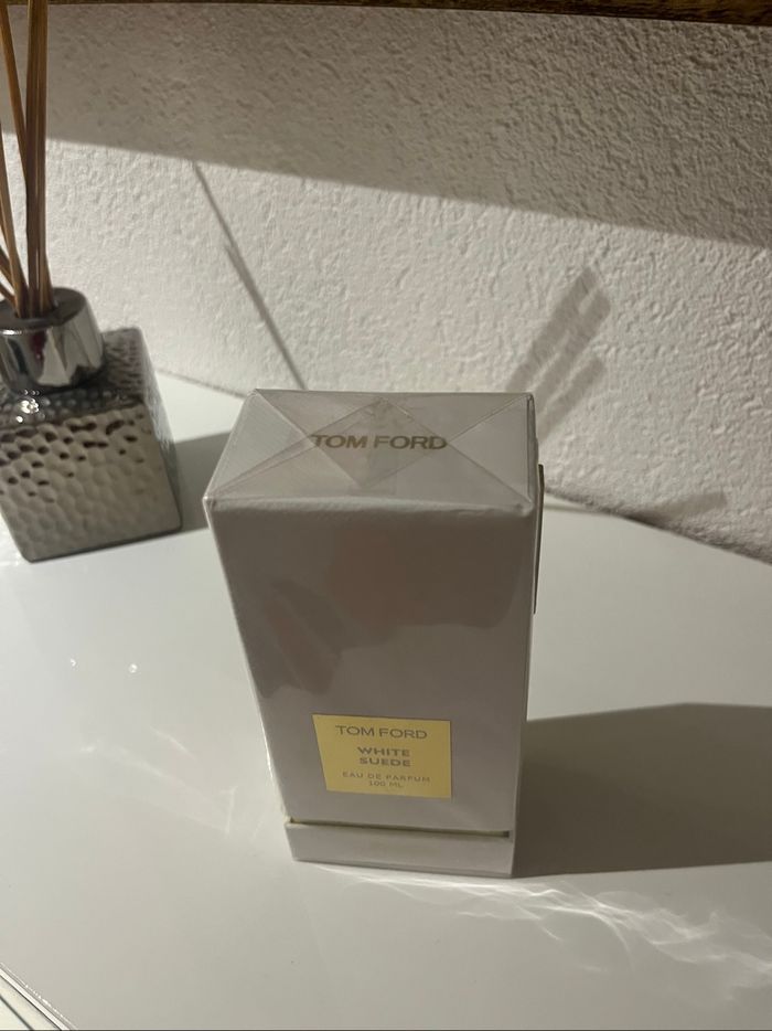 Tom Ford withe Suède - photo numéro 2