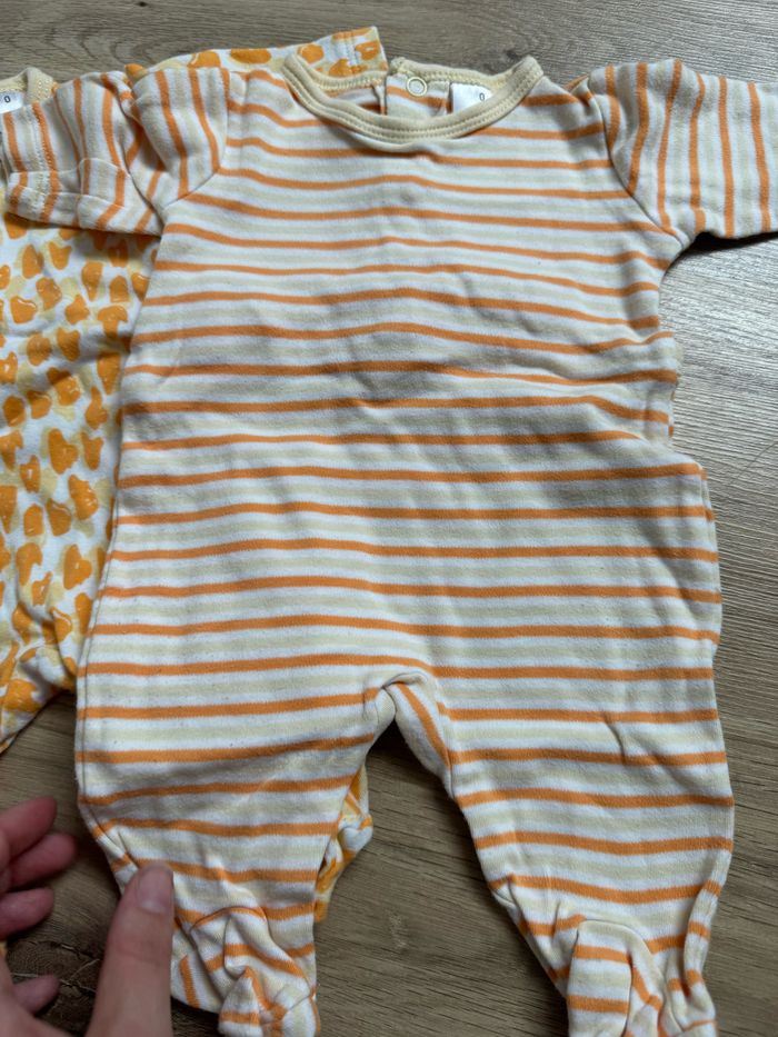 Lot pyjamas - photo numéro 3