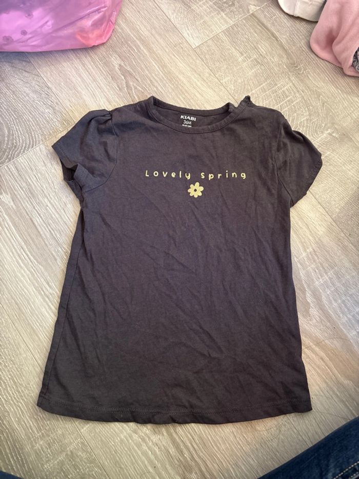 T-shirt Kiabi fille taille 36 mois