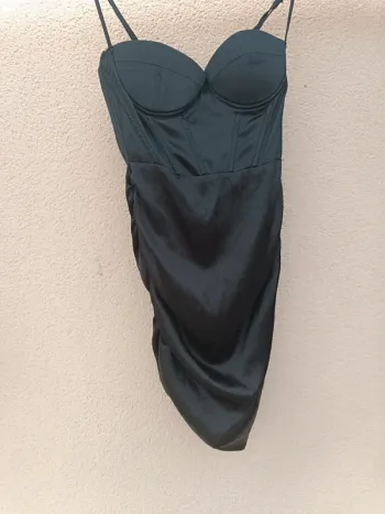 Robe bustier Noire satinée-Taille 36-Shein