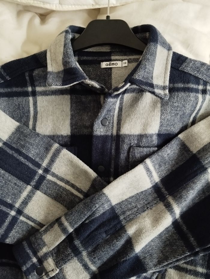 Chemise en flanelle en 10 ans - photo numéro 2