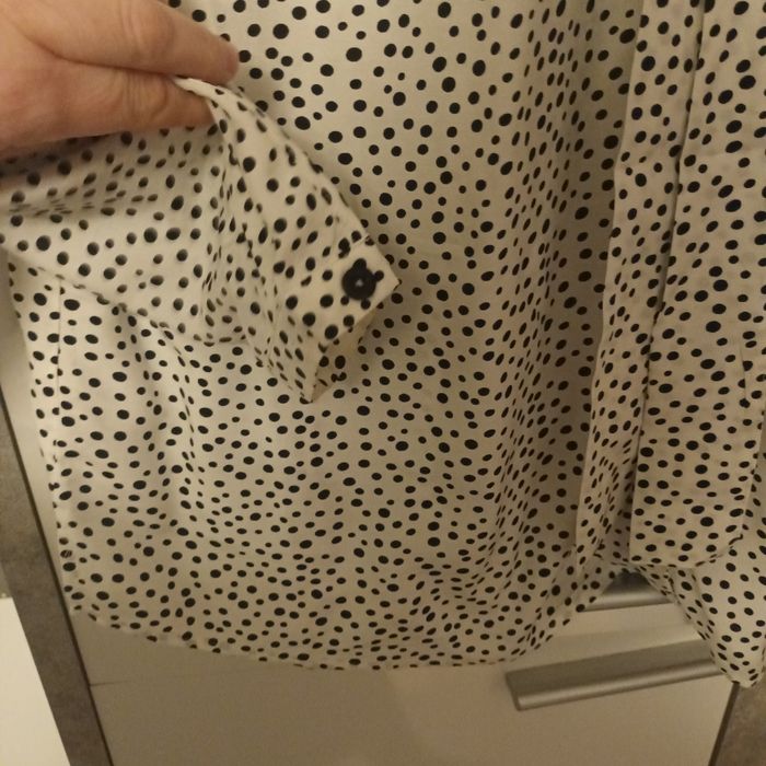 Très joli chemisier T52 viscose comme neuf, marque Mona, à l’allure élégante et intemporelle. - photo numéro 6