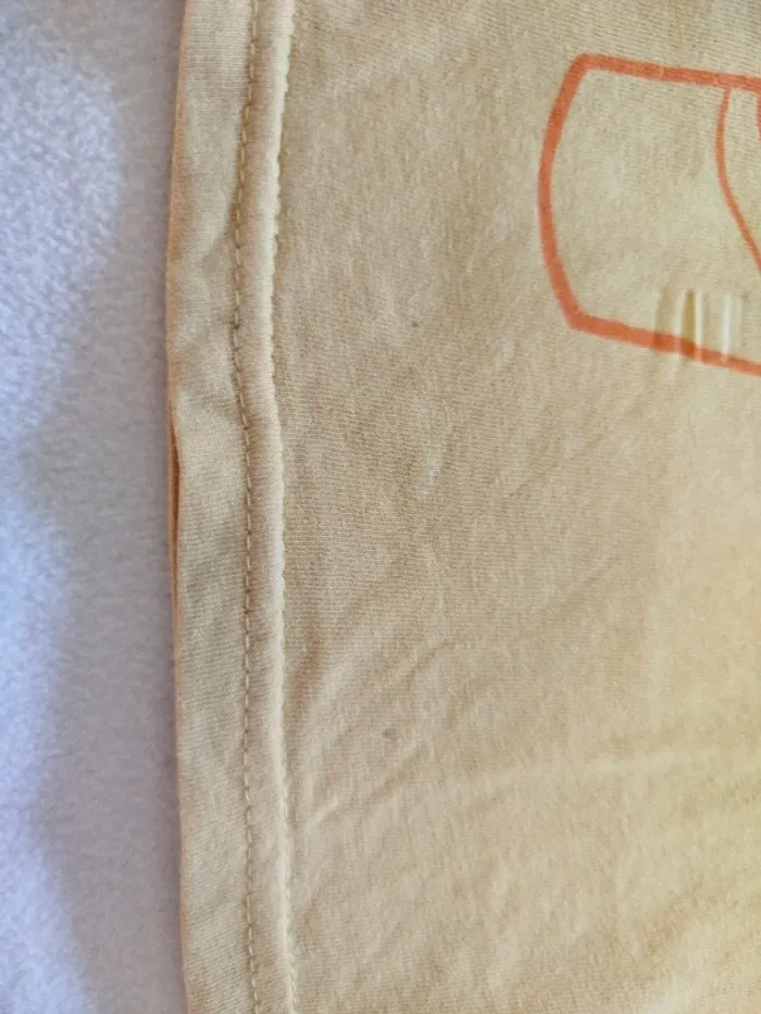Tee-shirt - photo numéro 2