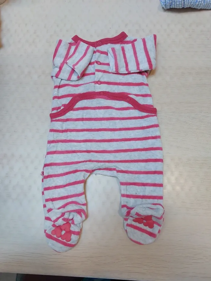 Pyjama naissance - photo numéro 4