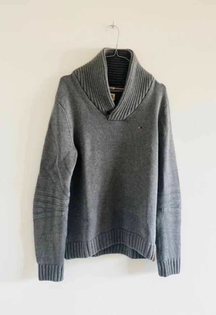 Pull gris Tommy Hilfiger