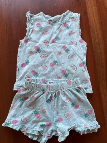 Pyjama Gemo taille 36 mois bon état