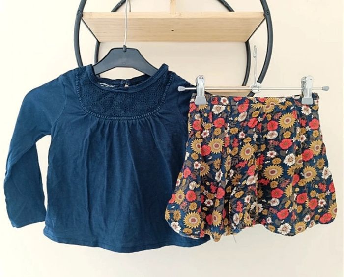 4 ans ensemble teeshirt Vertbaudet et jupe monoprix