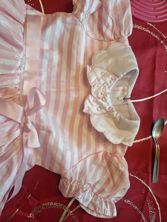 Splendide robe de princesse - photo numéro 3