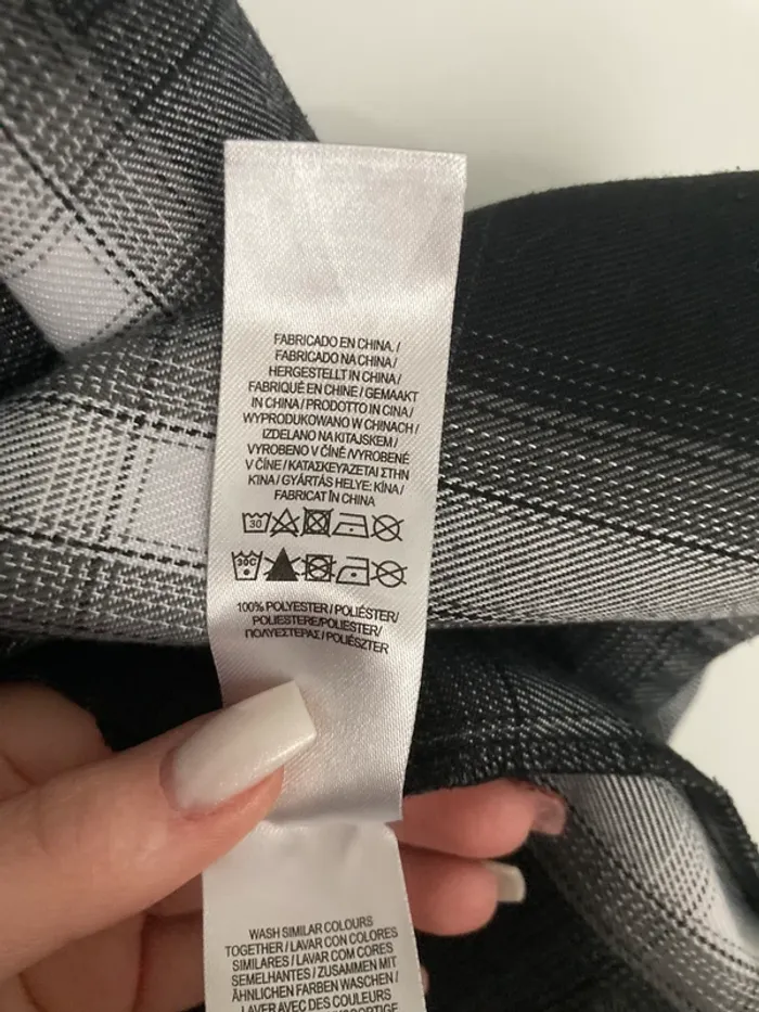 Chemise chaude noire grise et blanche - photo numéro 9