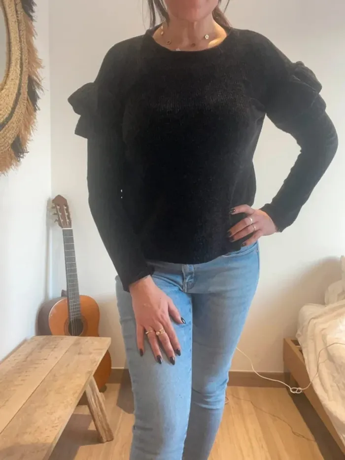 Pull pilou pilou volant