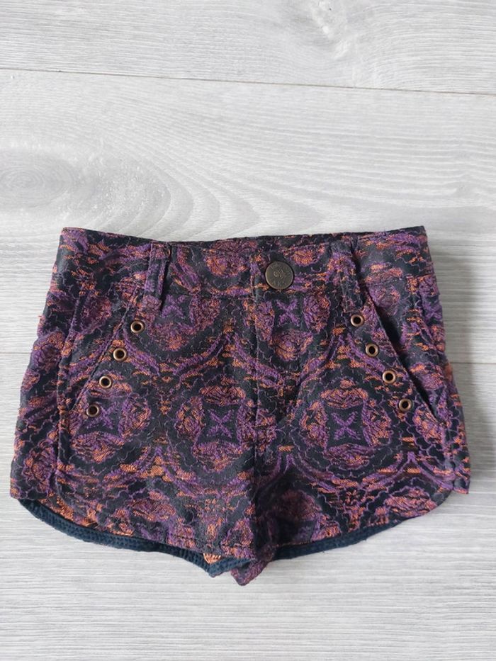 Short IKKS taille 3 ans (98 cm)