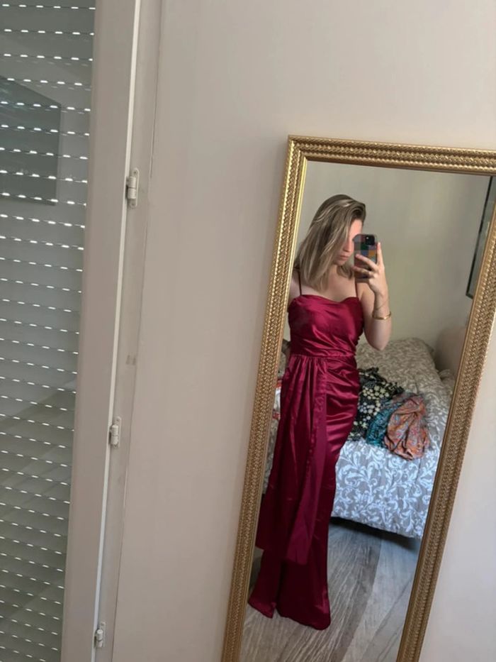 Robe de soirée bordeaux satinée 38 - photo numéro 2